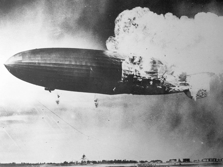 Hindenburg zeppelin crashing 1937