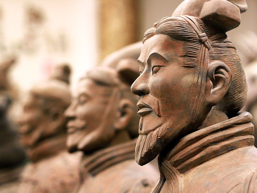 Xian Terra cotta soldiers tomb Qin China