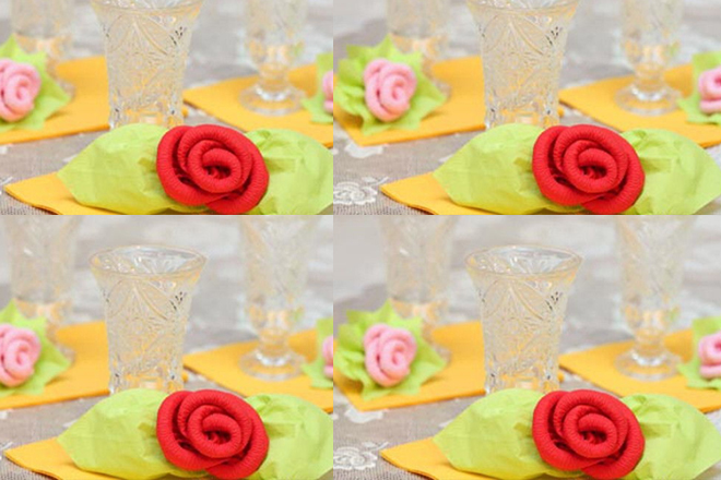 Cách làm hoa hồng bằng giấy ăn đơn giản kiểu cánh tròn