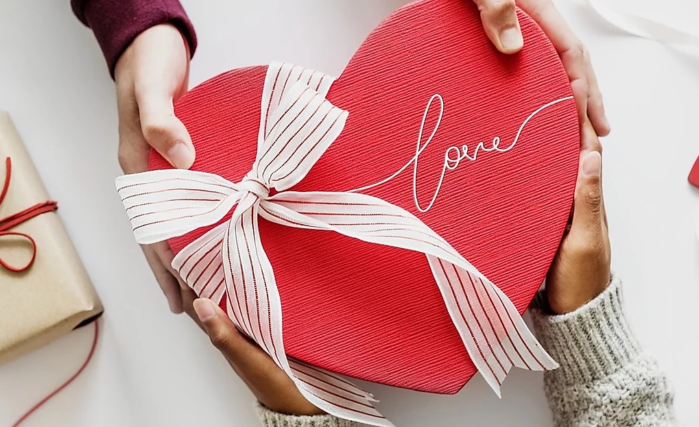 Gợi ý quà tặng cho ngày Valentine ngọt ngào, lãng mạn