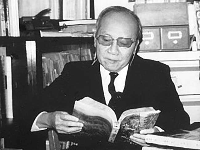 Hoàng Xuân Hãn